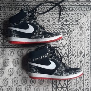 Nike Force Wedge Sneaker